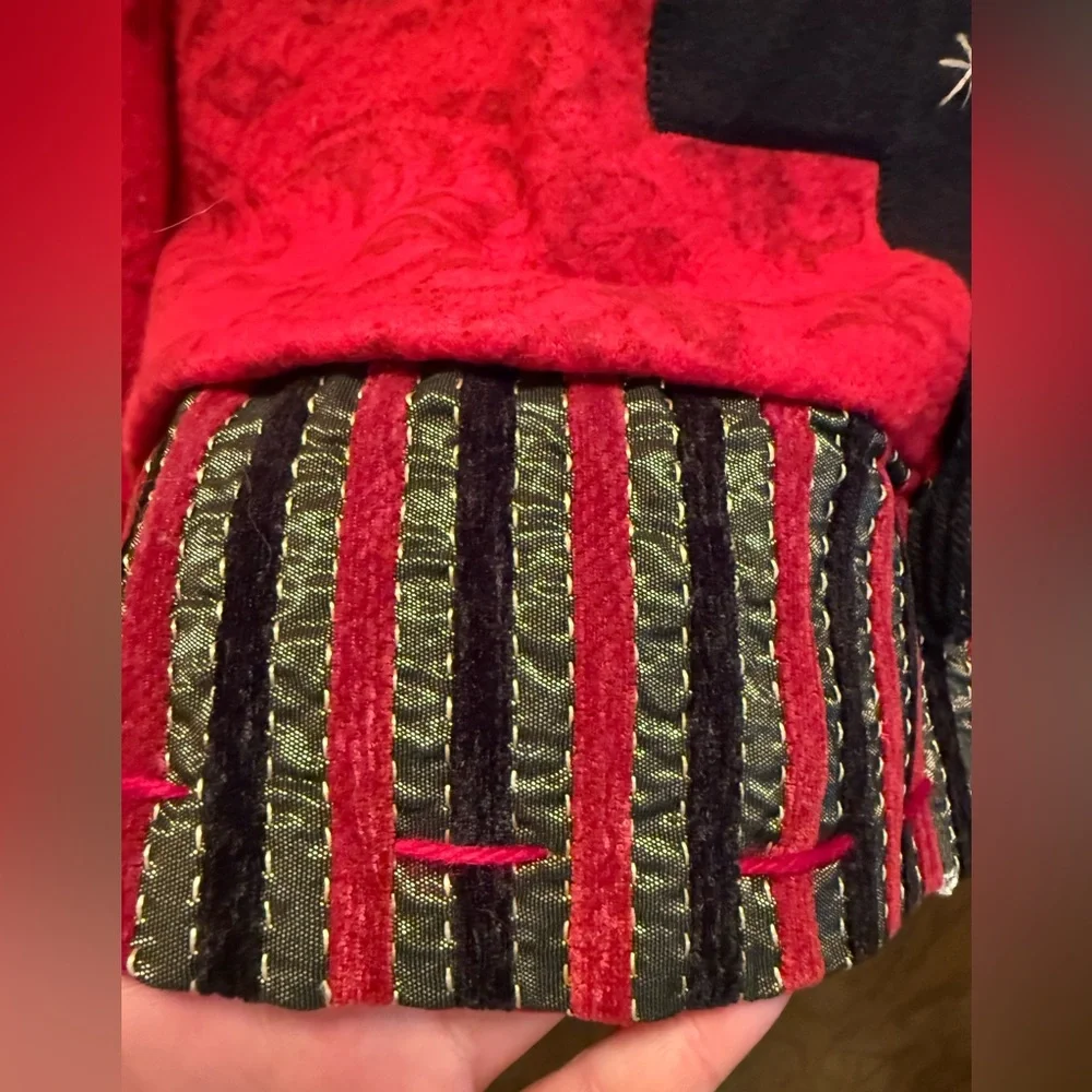 Vintage Red Chirstmas Women's Sweater